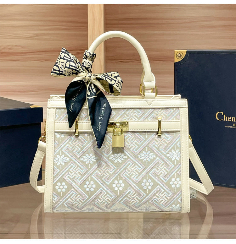 Elegant Chinese-style brocade tote large-capacity women's 2025 new Kelly bag, versatile handbag