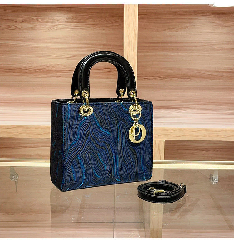 High-end Feel Foreign Trade Cross-border Handbag Princess Diana Style Women's 2025 New Trendy Color-blocking Niche Single Shoulder Crossbody Small Square Bag