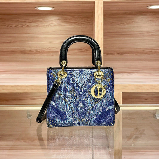 High-end Feel Foreign Trade Cross-border Handbag Princess Diana Style Women's 2025 New Trendy Color-blocking Niche Single Shoulder Crossbody Small Square Bag