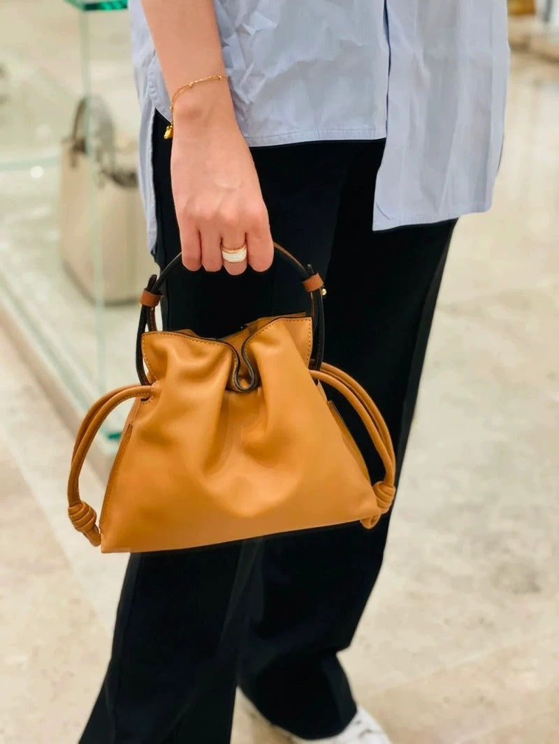 Luo's High-End Handheld Lucky Mini Small Bucket Drawstring Soft Genuine Leather Cloud Crossbody Women's Bag