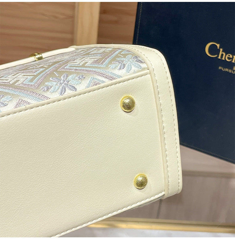 Elegant Chinese-style brocade tote large-capacity women's 2025 new Kelly bag, versatile handbag