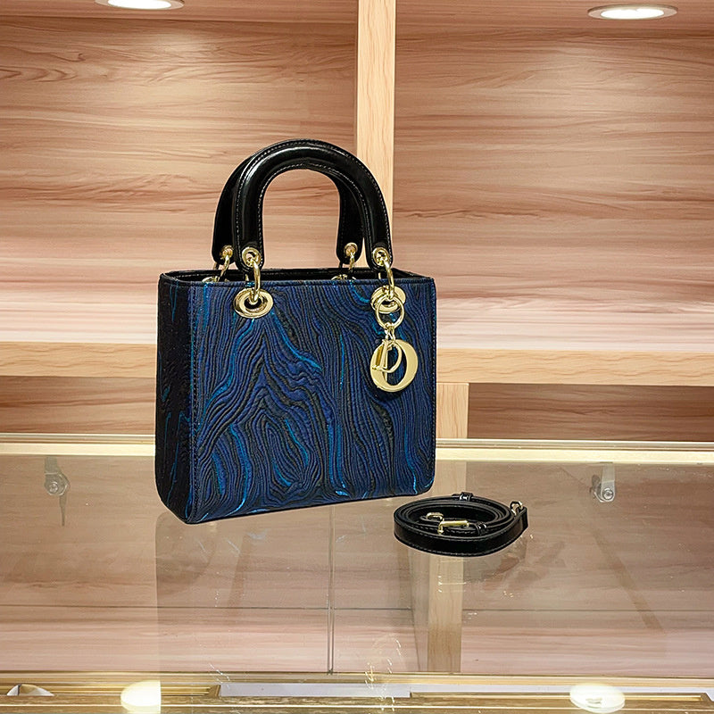 High-end Feel Foreign Trade Cross-border Handbag Princess Diana Style Women's 2025 New Trendy Color-blocking Niche Single Shoulder Crossbody Small Square Bag