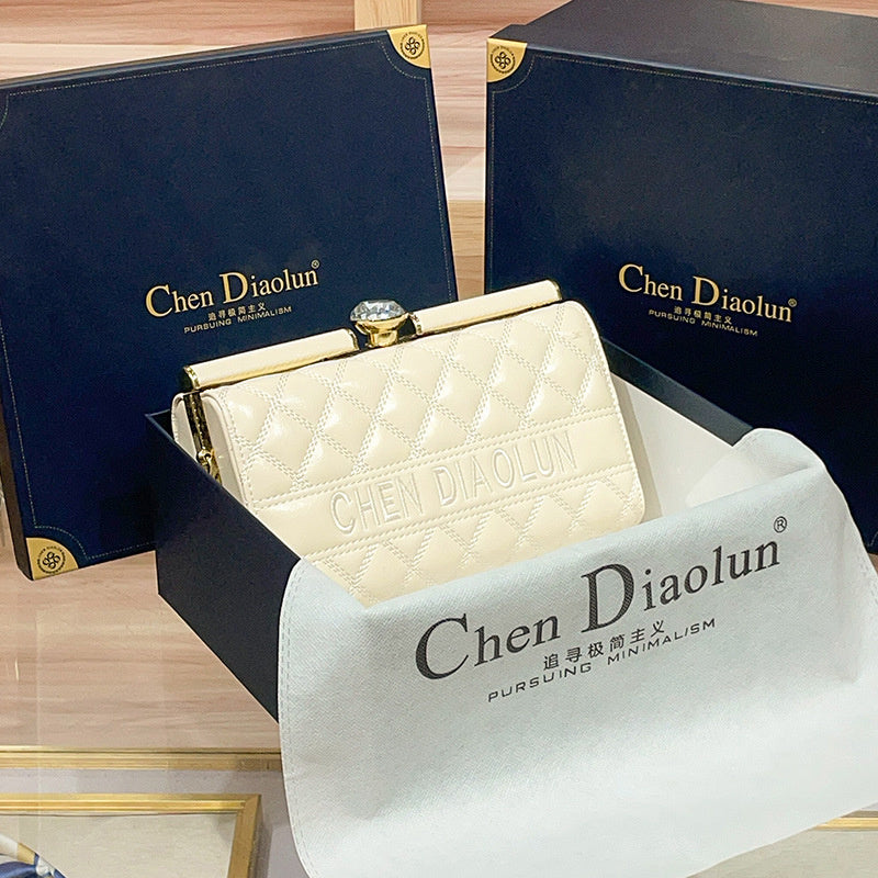 Luxury Women's Evening 2025 New Handmade Diamond-Encrusted Box Small Square High-Quality Texture Single Shoulder Crossbody Bag