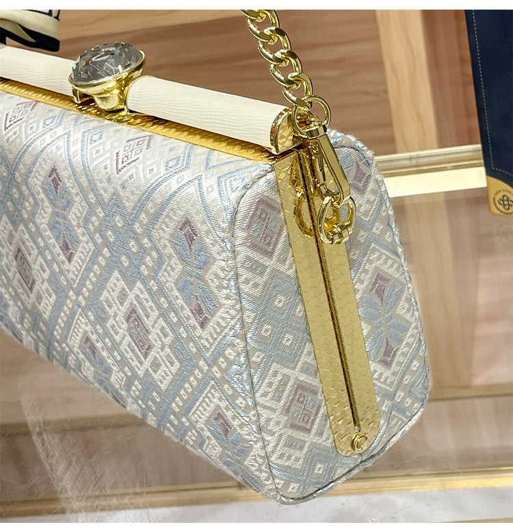 2026 New Model Diamond-Studded Box Embroidered Style Women's Chinese Single-Shoulder Underarm Evening Bag, Crossbody Bag