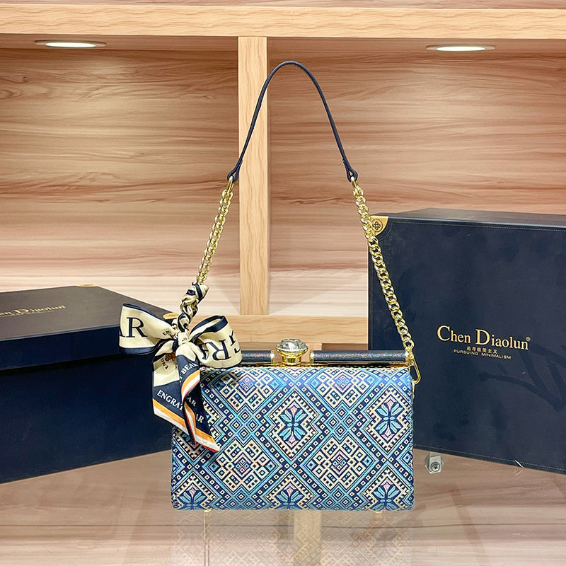 2026 New Model Diamond-Studded Box Embroidered Style Women's Chinese Single-Shoulder Underarm Evening Bag, Crossbody Bag