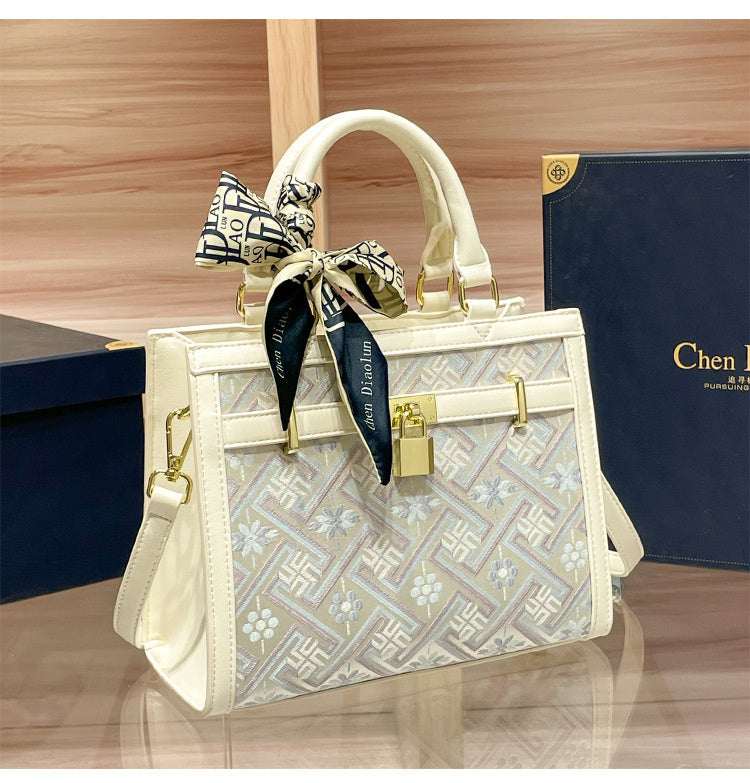 Elegant Chinese-style brocade tote large-capacity women's 2025 new Kelly bag, versatile handbag