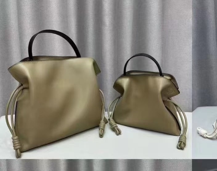 Luo's High-End Handheld Lucky Mini Small Bucket Drawstring Soft Genuine Leather Cloud Crossbody Women's Bag