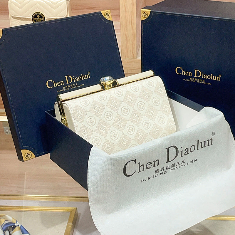 Luxury Women's Evening 2025 New Handmade Diamond-Encrusted Box Small Square High-Quality Texture Single Shoulder Crossbody Bag