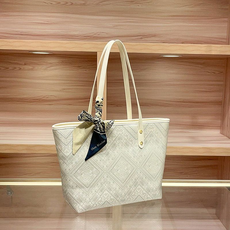 Commuting Large Capacity Tote 2026 Handbag New Chinese Style Brocade Shoulder Underarm Shopping Bag