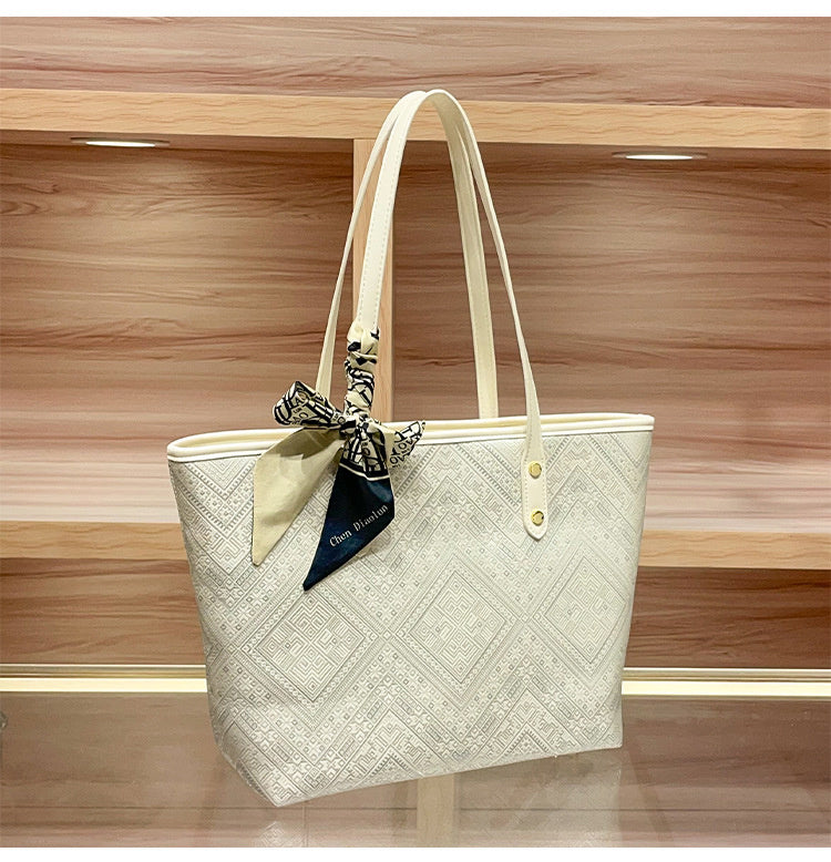 Commuting Large Capacity Tote 2026 Handbag New Chinese Style Brocade Shoulder Underarm Shopping Bag