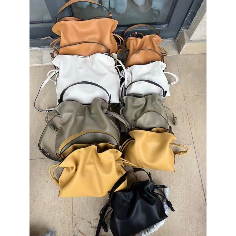 Luo's High-End Handheld Lucky Mini Small Bucket Drawstring Soft Genuine Leather Cloud Crossbody Women's Bag