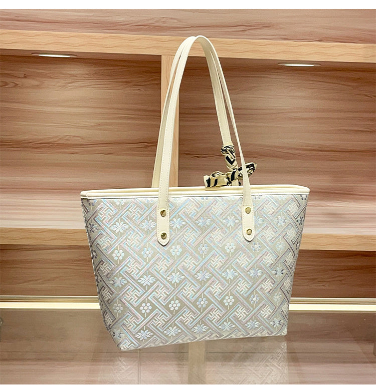 Commuting Large Capacity Tote 2026 Handbag New Chinese Style Brocade Shoulder Underarm Shopping Bag