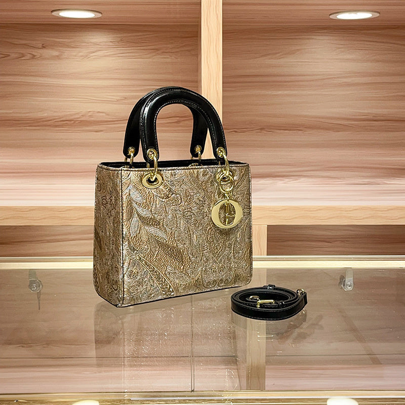 High-end Feel Foreign Trade Cross-border Handbag Princess Diana Style Women's 2025 New Trendy Color-blocking Niche Single Shoulder Crossbody Small Square Bag