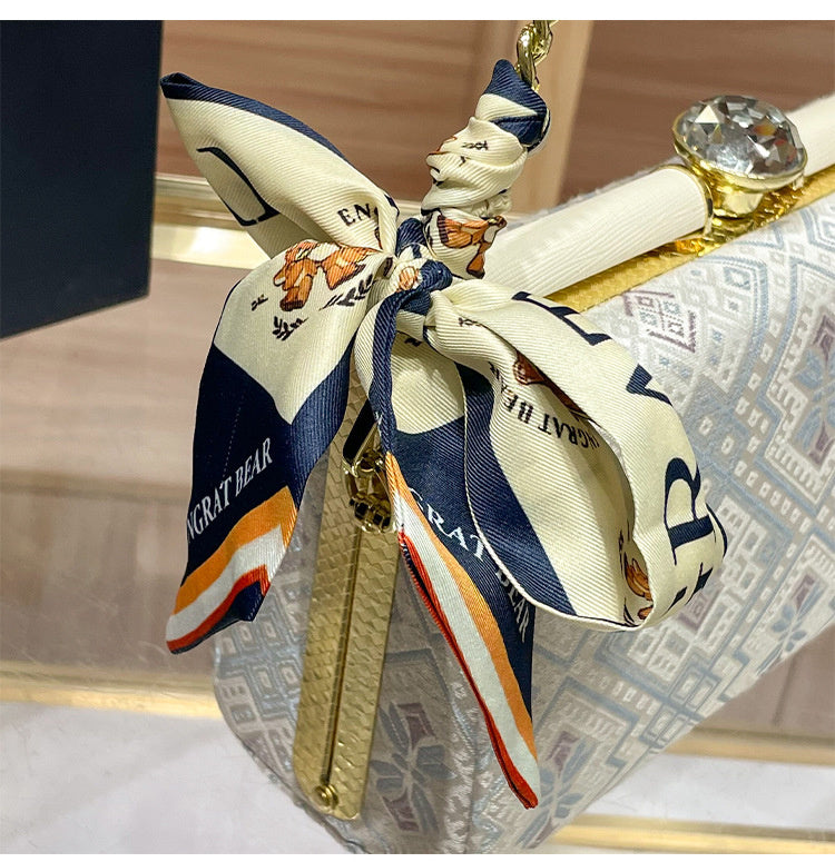 2026 New Model Diamond-Studded Box Embroidered Style Women's Chinese Single-Shoulder Underarm Evening Bag, Crossbody Bag