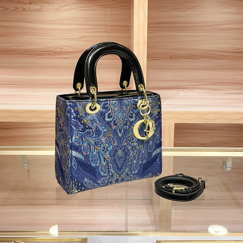 High-end Feel Foreign Trade Cross-border Handbag Princess Diana Style Women's 2025 New Trendy Color-blocking Niche Single Shoulder Crossbody Small Square Bag