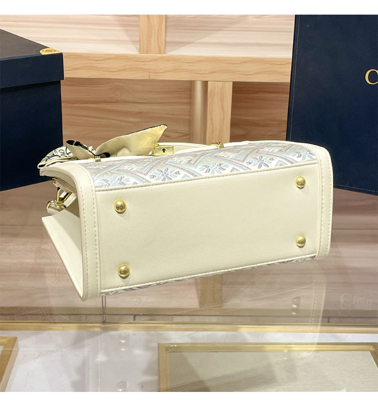 Elegant Chinese-style brocade tote large-capacity women's 2025 new Kelly bag, versatile handbag