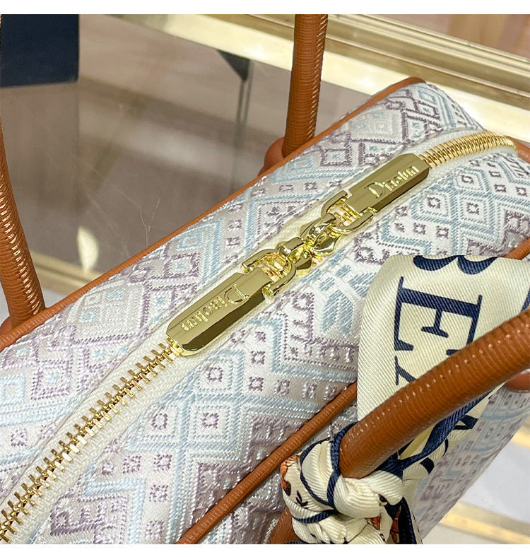 Intangible Cultural Heritage Zhuang Brocade Chinese Style Bowling Women's 2026 New Boston Handheld Crossbody Small Bag