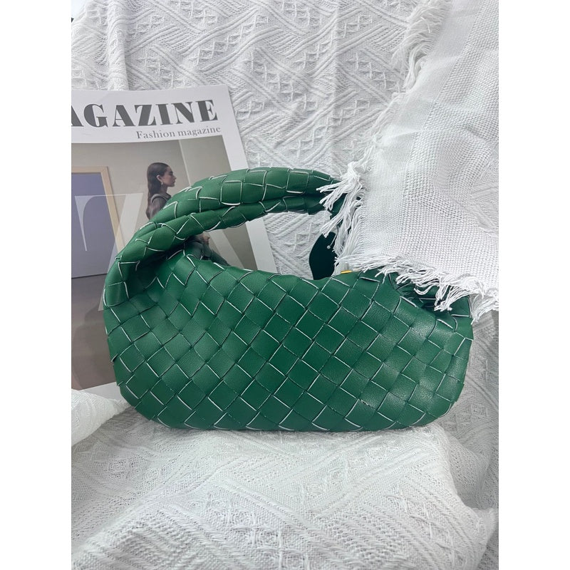 Cross-Border Hot Sale New Genuine Hand-Woven 2025 Cloud Soft Leather Wrinkled Dumpling Versatile Handheld Women's Bag